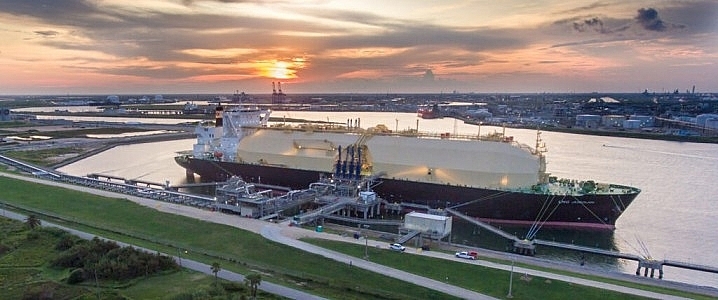 EU nhập khẩu nhiều LNG của Mỹ hơn khí đường ống của Nga